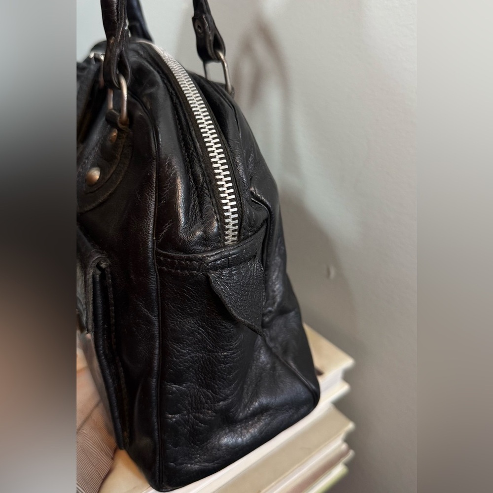 Black Leather Women’s Bag - Picture 6 of 16